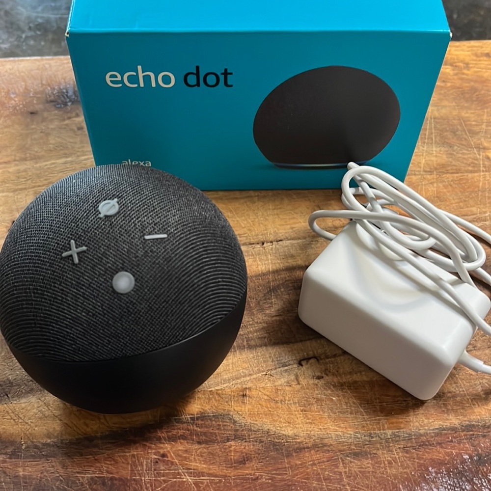 echo dot NEW never been used